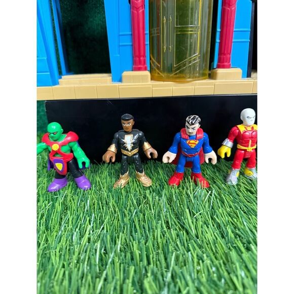 Superman Imaginext Daily Planet PlaySet 2015 Mattel DC Comics Figures! - Picture 7 of 8